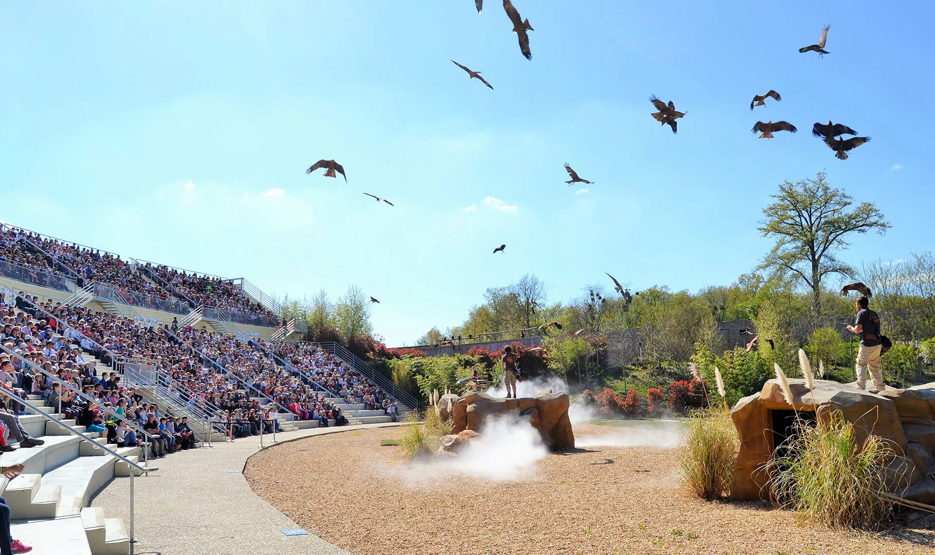 https s3.eu-west-3.amazonaws.com images.zoobeauval.com 2020 05 01-maitresdesairs-header-5ed0d74c93d85